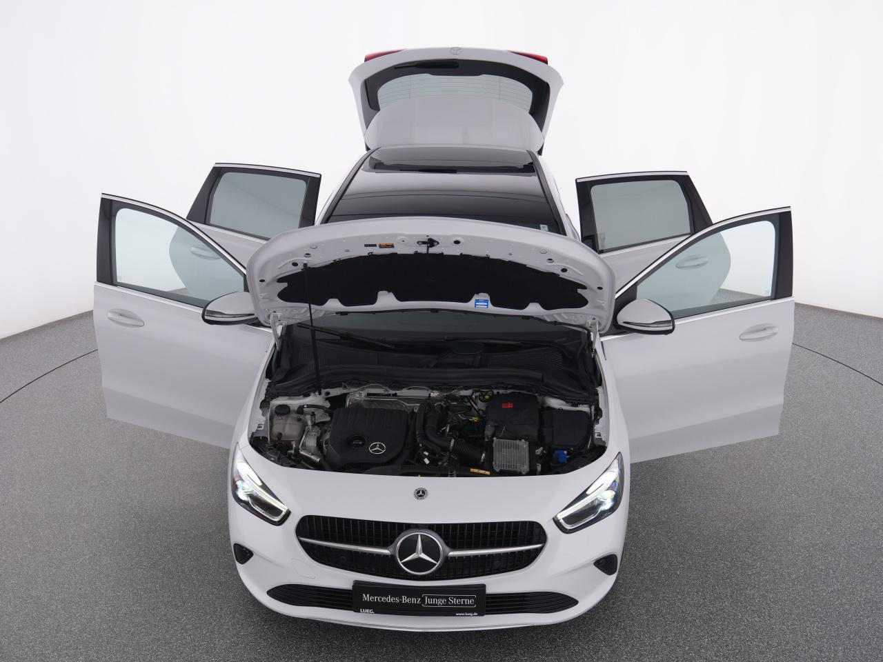 Mercedes-Benz B 180 Progressive+NavPrem+MBeam+Pano+EHeck+RFK