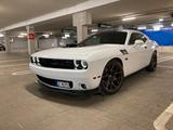 Dodge Challenger 5.7 HEMI R/T Plus Shaker Manual '17 - Dodge: Hemi