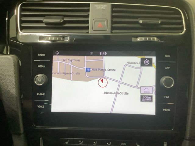 Golf Join 1,0 TSI 63 kW   Navi, Climatronic, SHZ