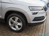 Skoda Karoq 2.0 TDI Ambition AHK Alu 17" GRA Nav Sitzh - silberne Skoda Karoq