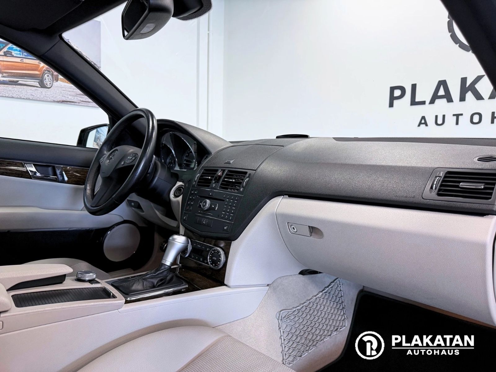 Fahrzeugabbildung Mercedes-Benz C 200 Kompressor AMG Paket Xenon Navi