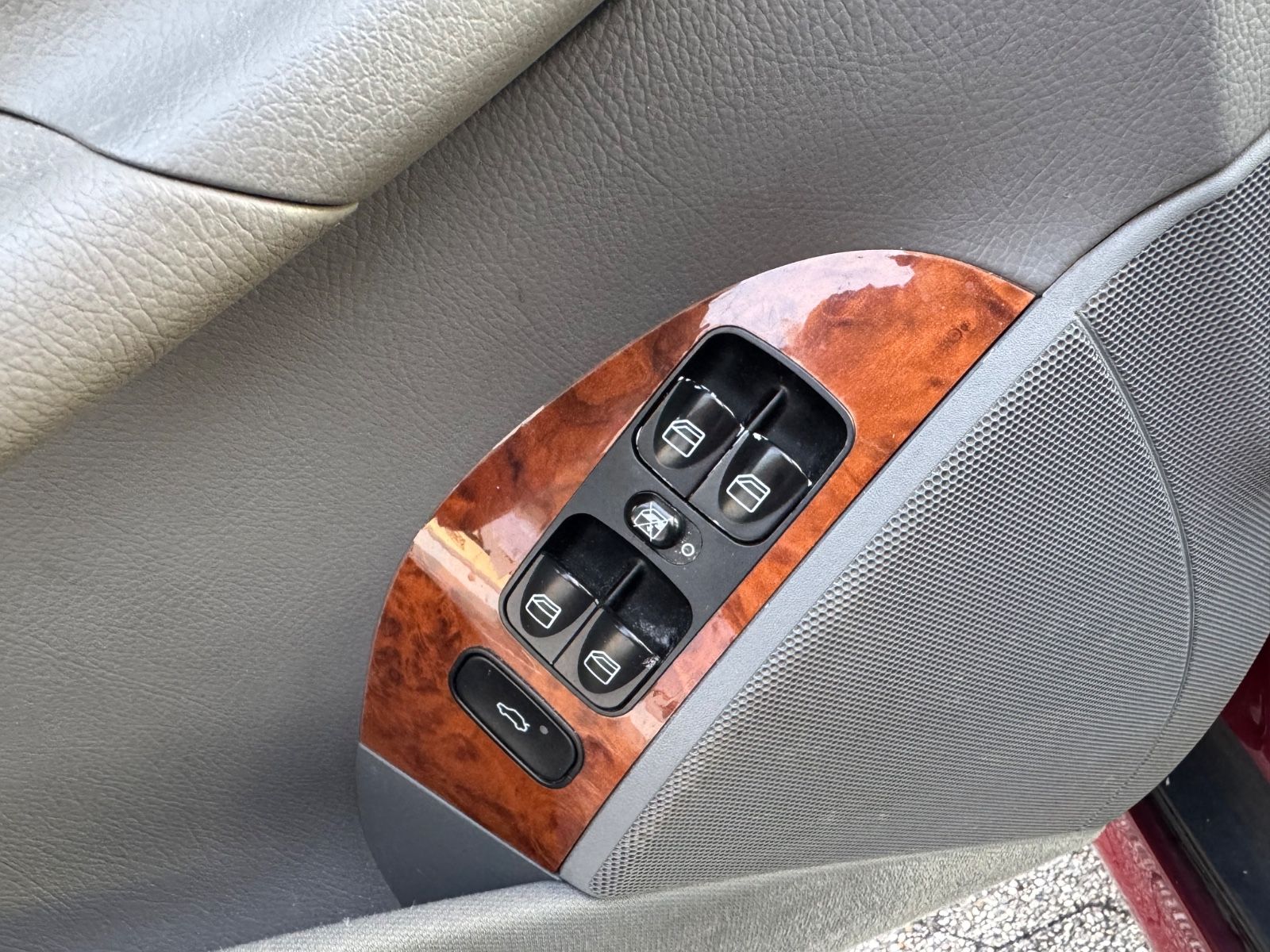 Fahrzeugabbildung Mercedes-Benz CLK 200 Kompressor Coupe/Elegance/S-Dach/SHZ/