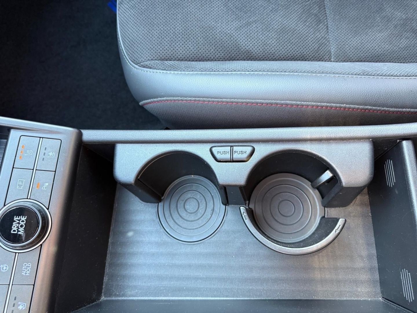 Fahrzeugabbildung Hyundai KONA Line Hybrid SX2 (MY25) HEV 1.6 GDI