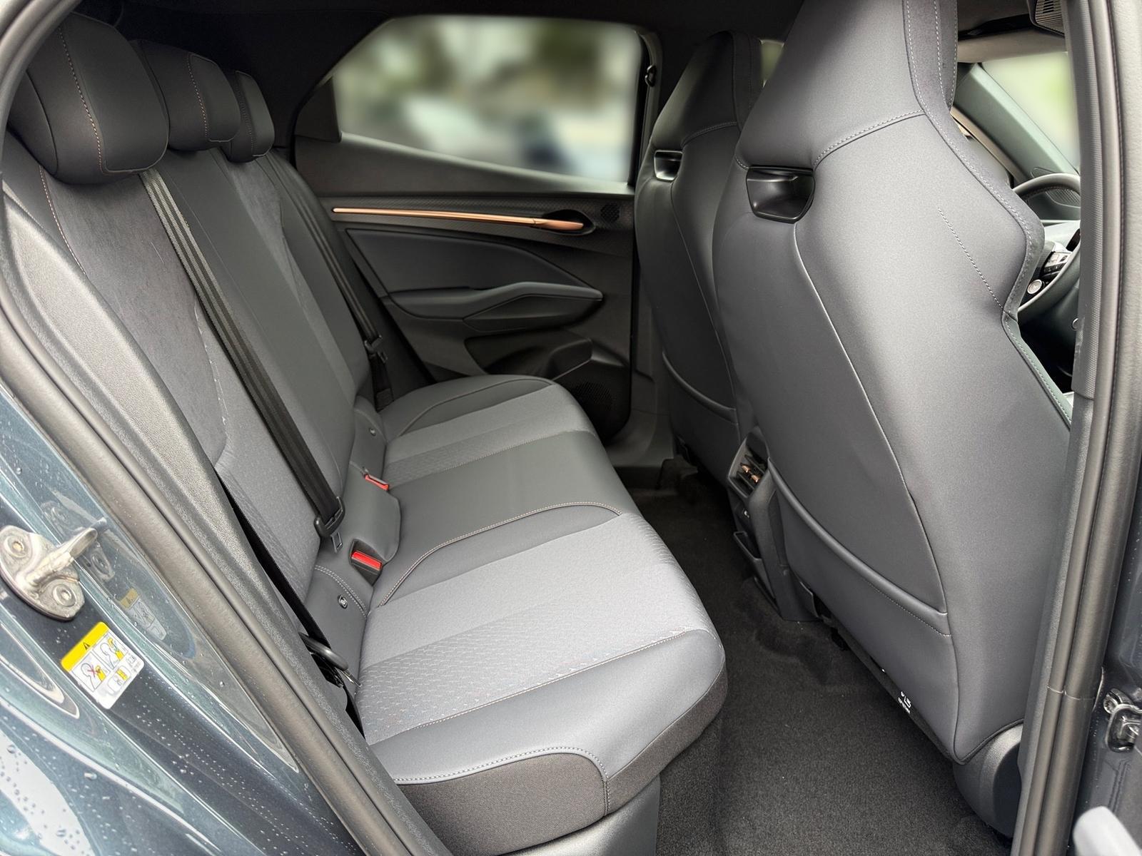 Cupra Raval 155 kW Endurance ACC LED SHZ Kamera