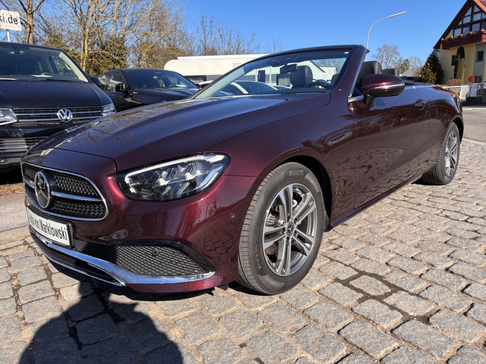 Mercedes-Benz E 220 E220 d Avantgarde Widescreen AHK Distronic