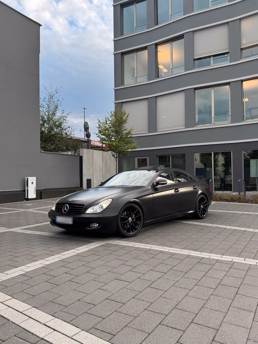Mercedes-Benz CLS 320