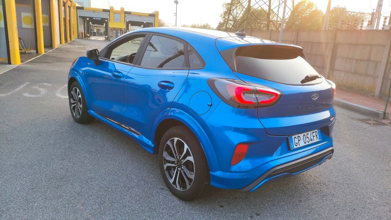 Ford Puma 1.0 EcoBoost Hybrid 125 CV S&S ST-Line imagem 2