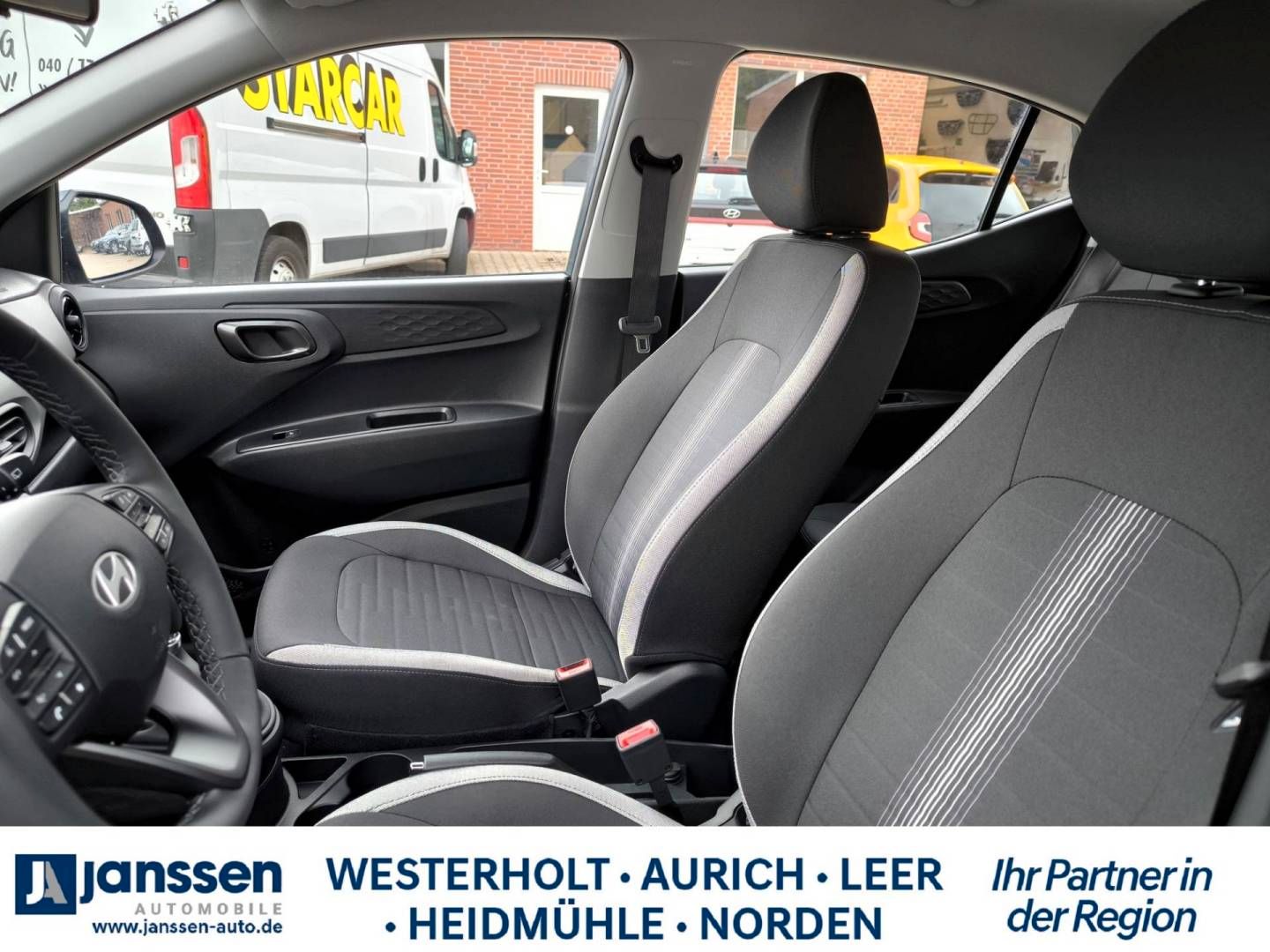 Fahrzeugabbildung Hyundai i10 1.0 Trend/ PDC hinten/Rückfahrkamera/Navi/Si
