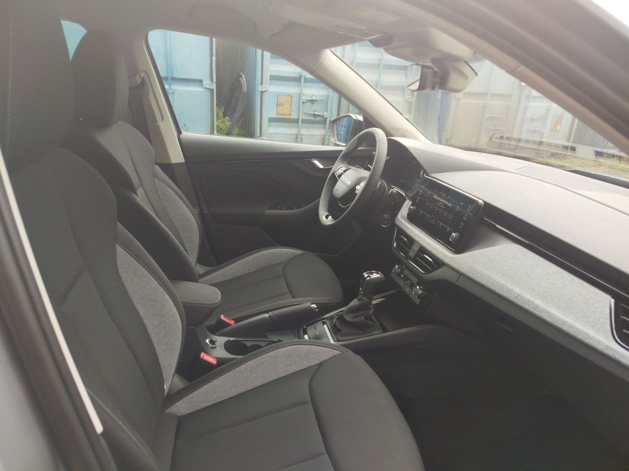 Fahrzeugabbildung SKODA Kamiq Extra SELECTS85/1.0 A7F
