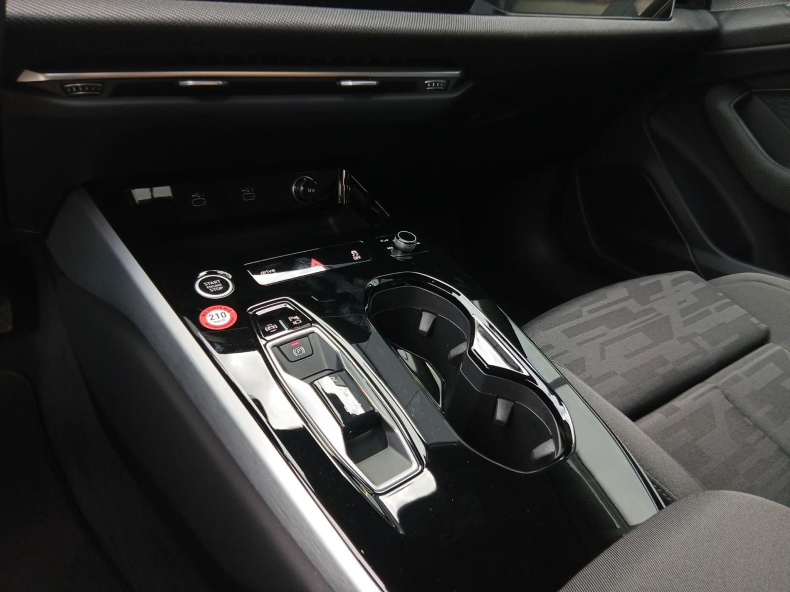 Audi A6 - Bild 20