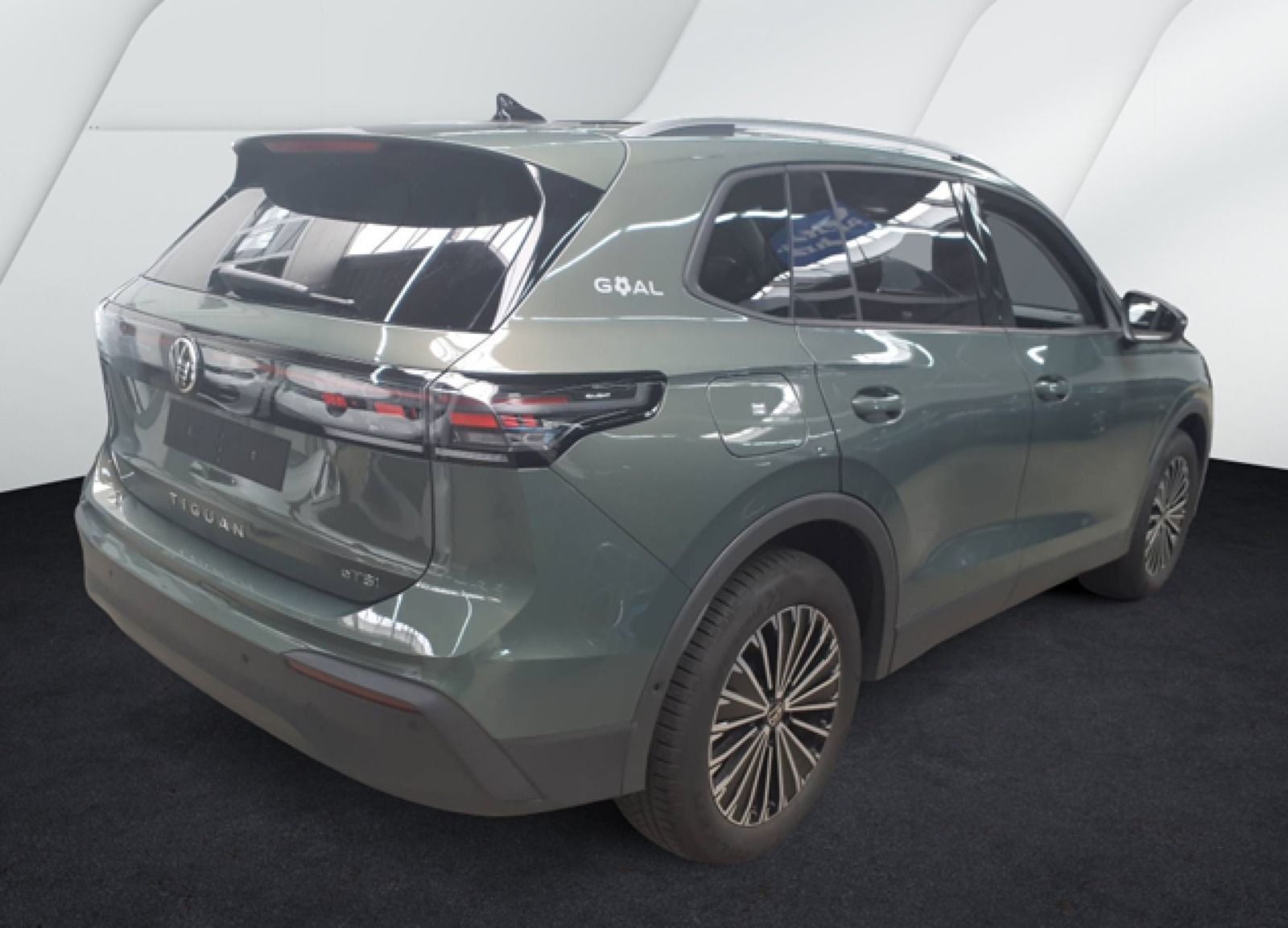 Volkswagen Tiguan 1.5 eTSI DSG Goal LED ACC 360° AHK Navi foto 2