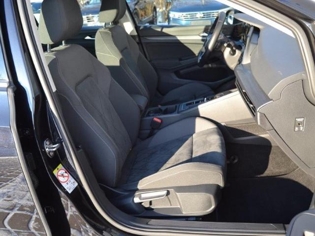 Volkswagen Golf VIII 2.0 TDI 150 PS DSG Style First-Edition, миниатюра 4