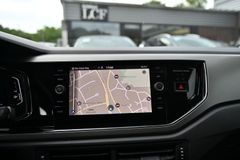 VW Polo VI 1.0 TSI Comfortline WLAN DS7G NAVI 1.Hd