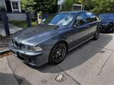 BMW E39 M5 - BMW M5: E39