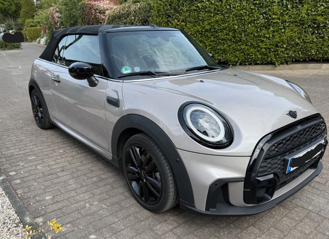 MINI Cooper Works Trim - Navi - Steptr - Mini Yours
