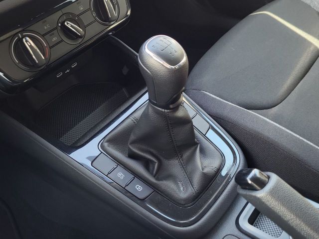 Fabia 1.0 MPI Essence