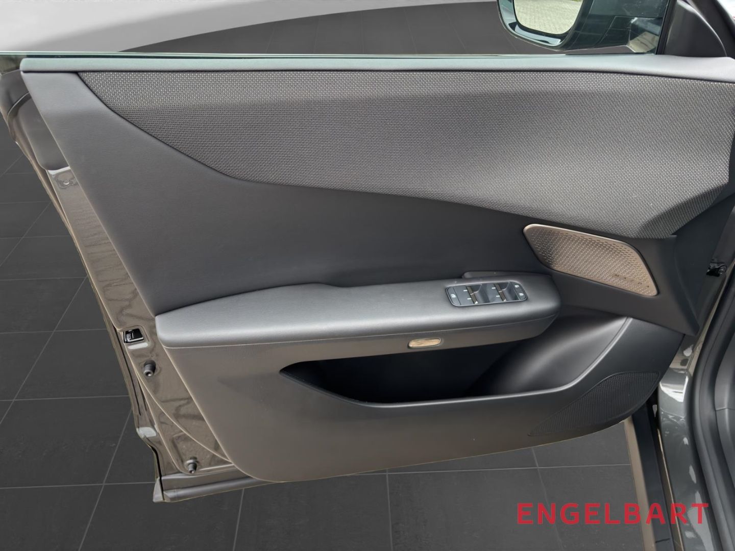 Mazda CX-6e - Bild 10