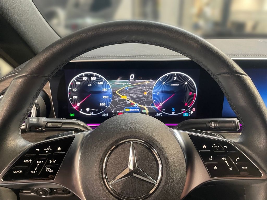 Fahrzeugabbildung Mercedes-Benz V 300 EXCLUSIVE lang 4x4 6x SHZ+Belüftg. 2,5tAHK