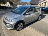 Volkswagen up! cross up! BMT/Start-Stopp Klimma.,SHZ,1.Hand - Volkswagen up! mit Benzin-Antrieb