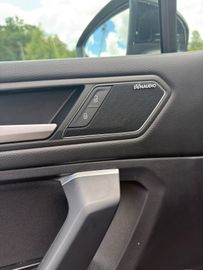 Volkswagen Tiguan Allspace - 12