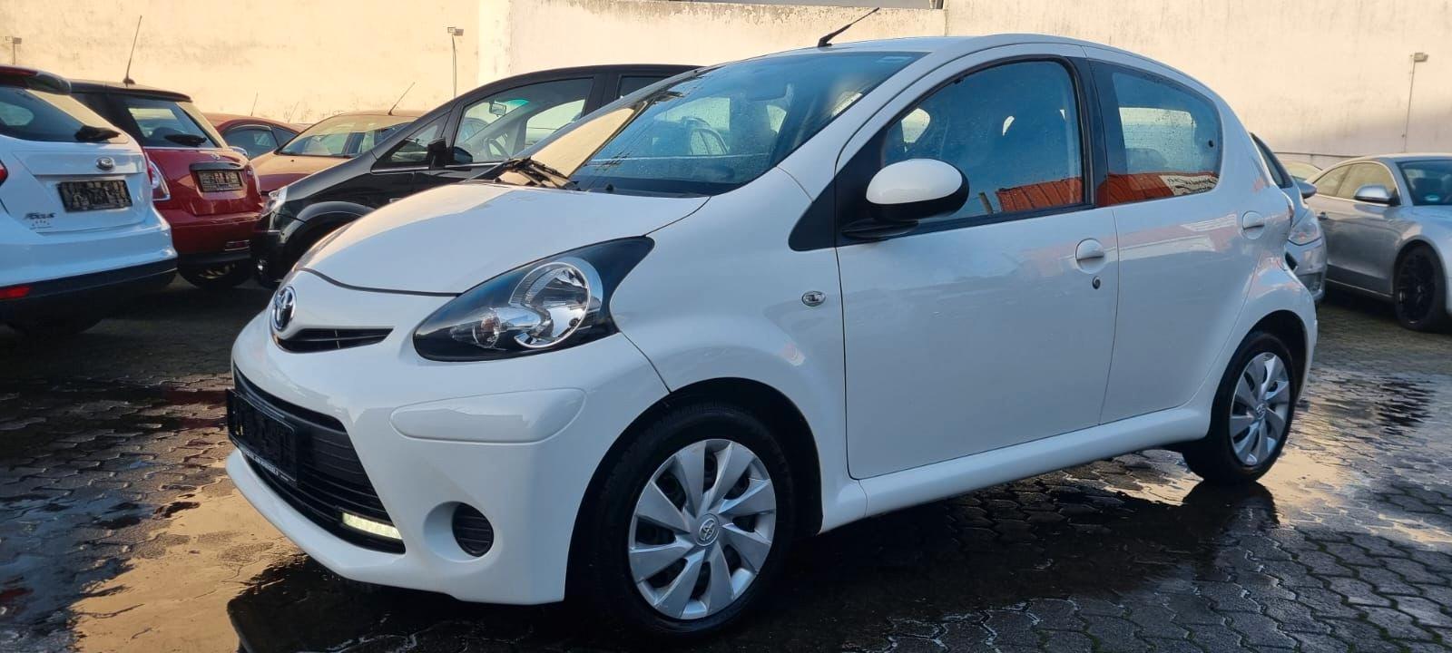 Toyota Aygo AYGO Cool Go 1,0 *Navi*