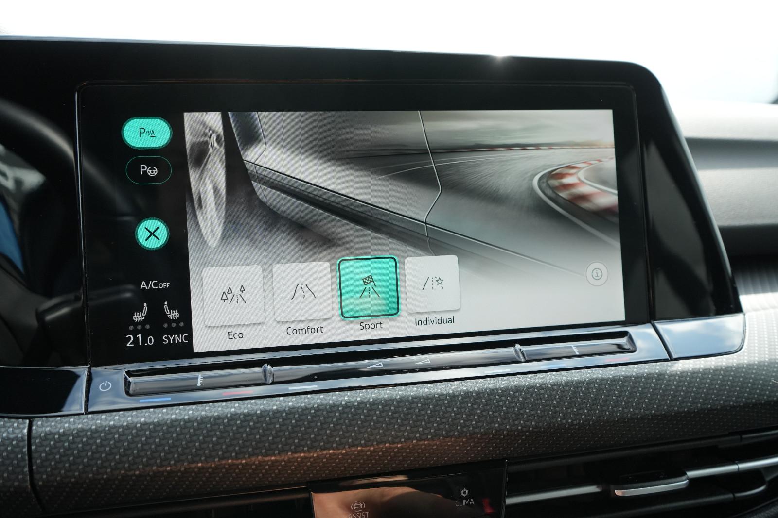 Volkswagen Golf VIII Lim. R-Line eTSI LED LHZ ACC DCC, миниатюра 25