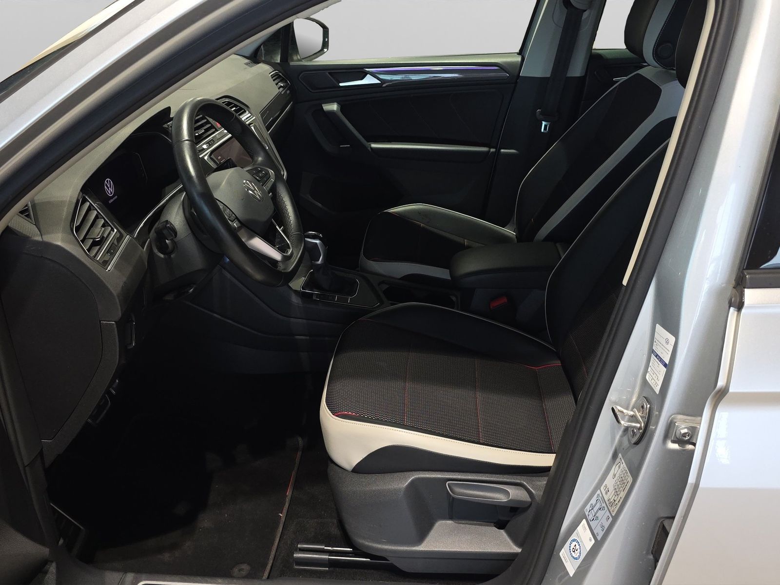 Volkswagen Tiguan - Bild 12