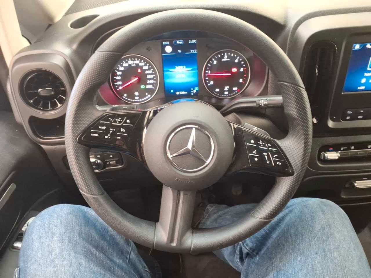 Fahrzeugabbildung Mercedes-Benz Vito 116 CDI 9G Extral Klima Kamera LED
