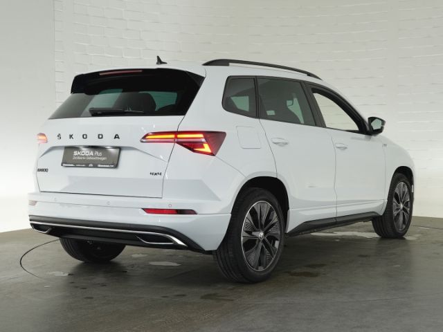 Karoq SPORTLINE TDI DSG 4x4+AHK+NAVI+PANORAMADAC