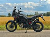 Honda Africa Twin DCT 2025 (SD13)