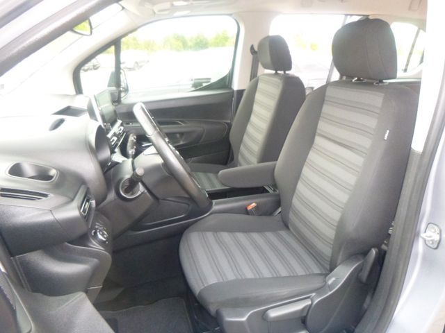 Fahrzeugabbildung Opel Combo Life E >AHK/Navi/Einparkhilfe<