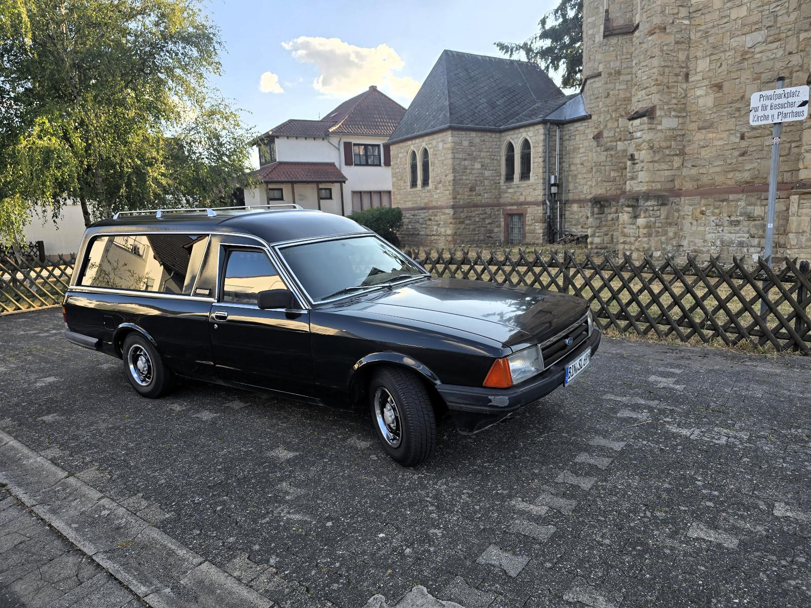 Ford Granada MK3 Leichenwagen / Bestattungswagen