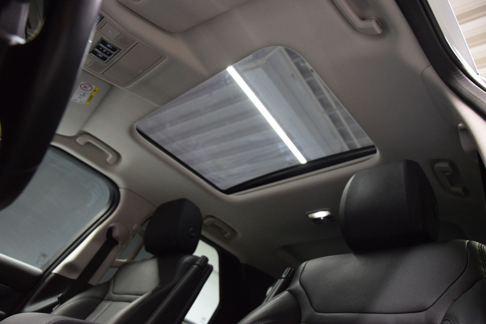 Fahrzeugabbildung Land Rover Discovery 5 HSE SDV6 Pano 7. Sitze Meridian 360°