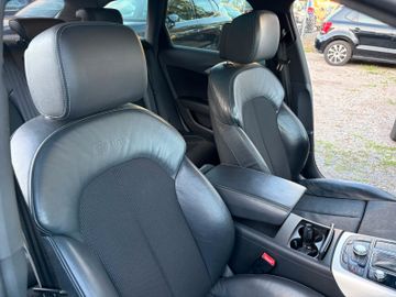 Audi A6 - 12