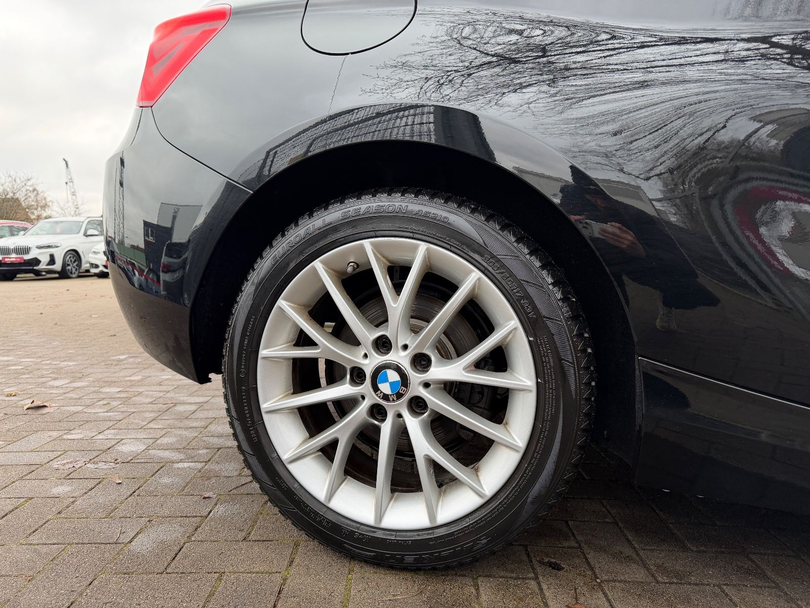 Fahrzeugabbildung BMW 118d AUTOMATK*LED*KLIMA*RADIO