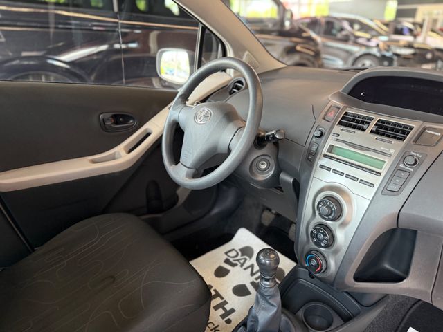 Toyota Yaris  Cool