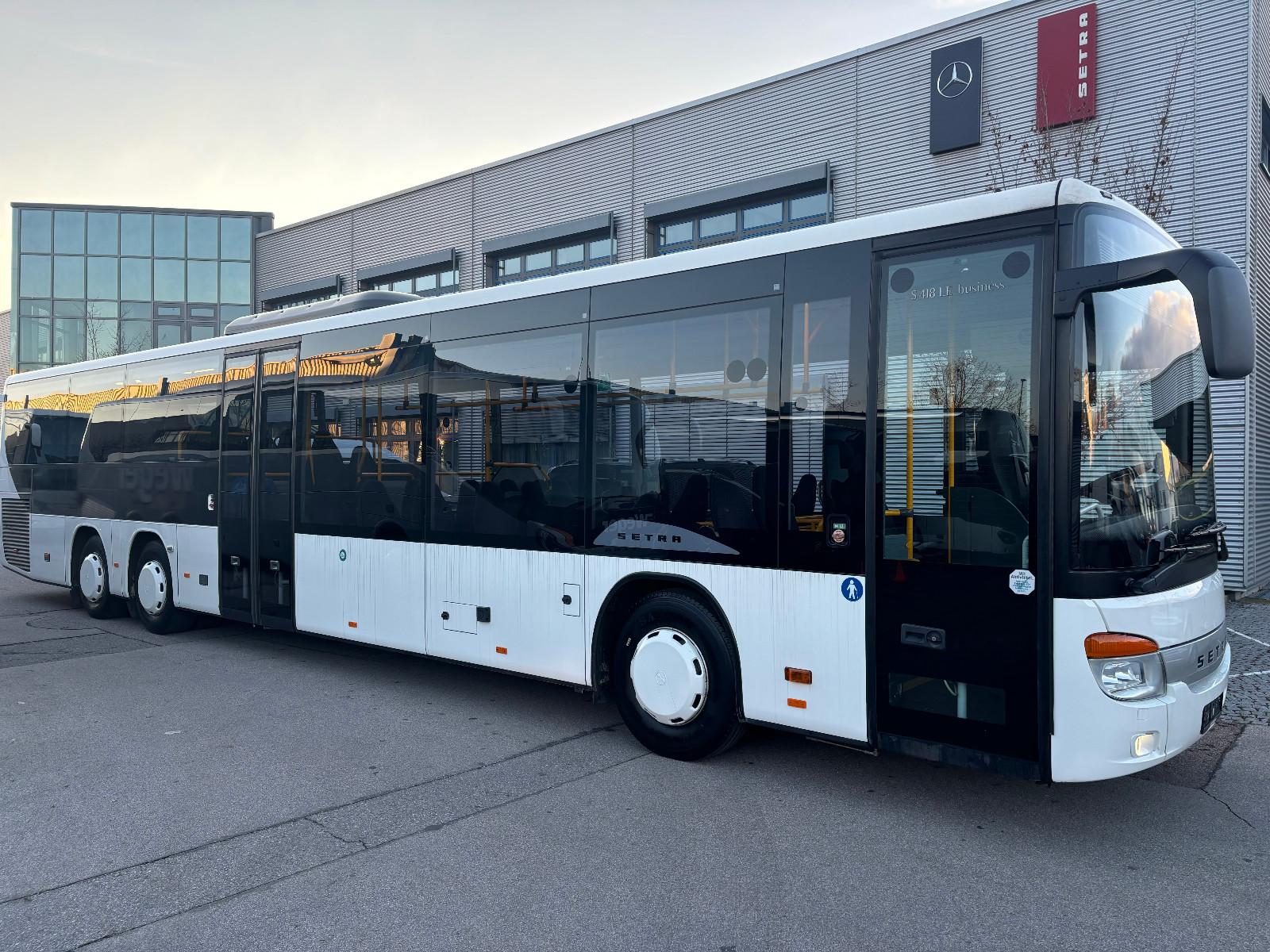 Setra 418 LE business