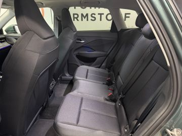 Audi Q3 TFSI 110 kW AHK*StHz*Panodach*