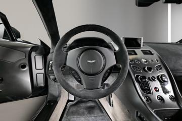 صورة مصغرة 14 لـ 2016 Aston Martin V12 VANTAGE