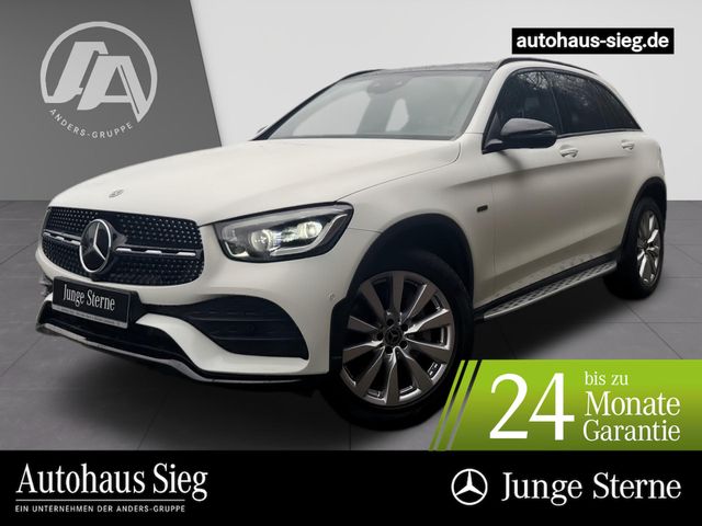 Mercedes-Benz GLC 300 de 4M AMG+digCock+Distr+Pano+Burm+36+HUD