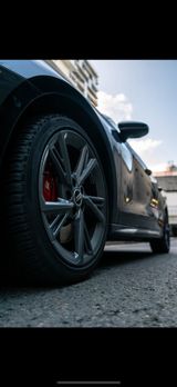 Audi S3 TFSI S tronic quattro Sportback - - Audi S3 mit Benzin-Antrieb: Sportwagen