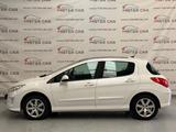 Peugeot 308 Sport Automatik PANO/KLIMA/PDC/SHZ/ALU - Peugeot 308 Sport mit Benzin-Antrieb