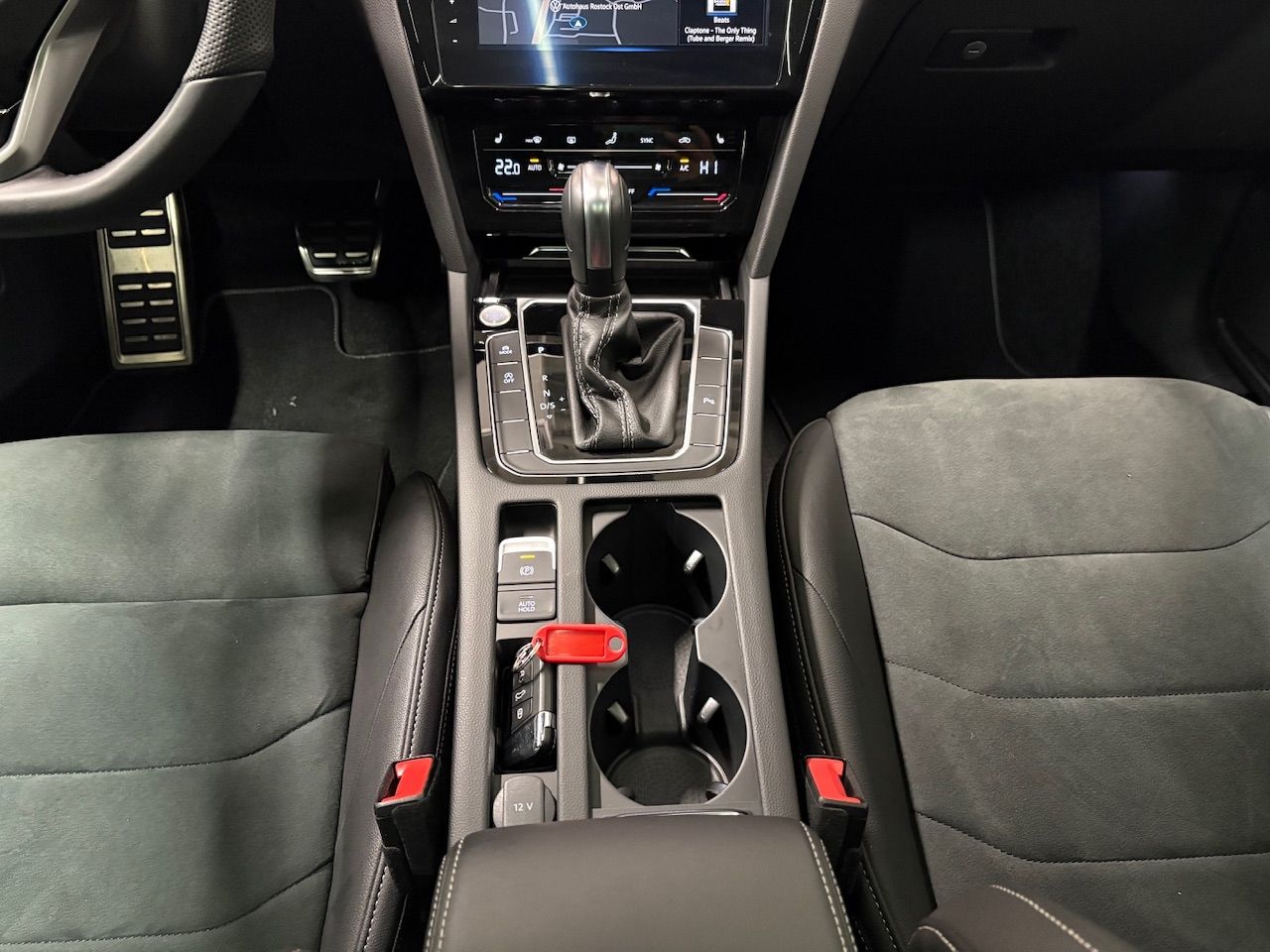 Arteon Shooting Brake R-Line 2.0 TDI DSG AHK PAN