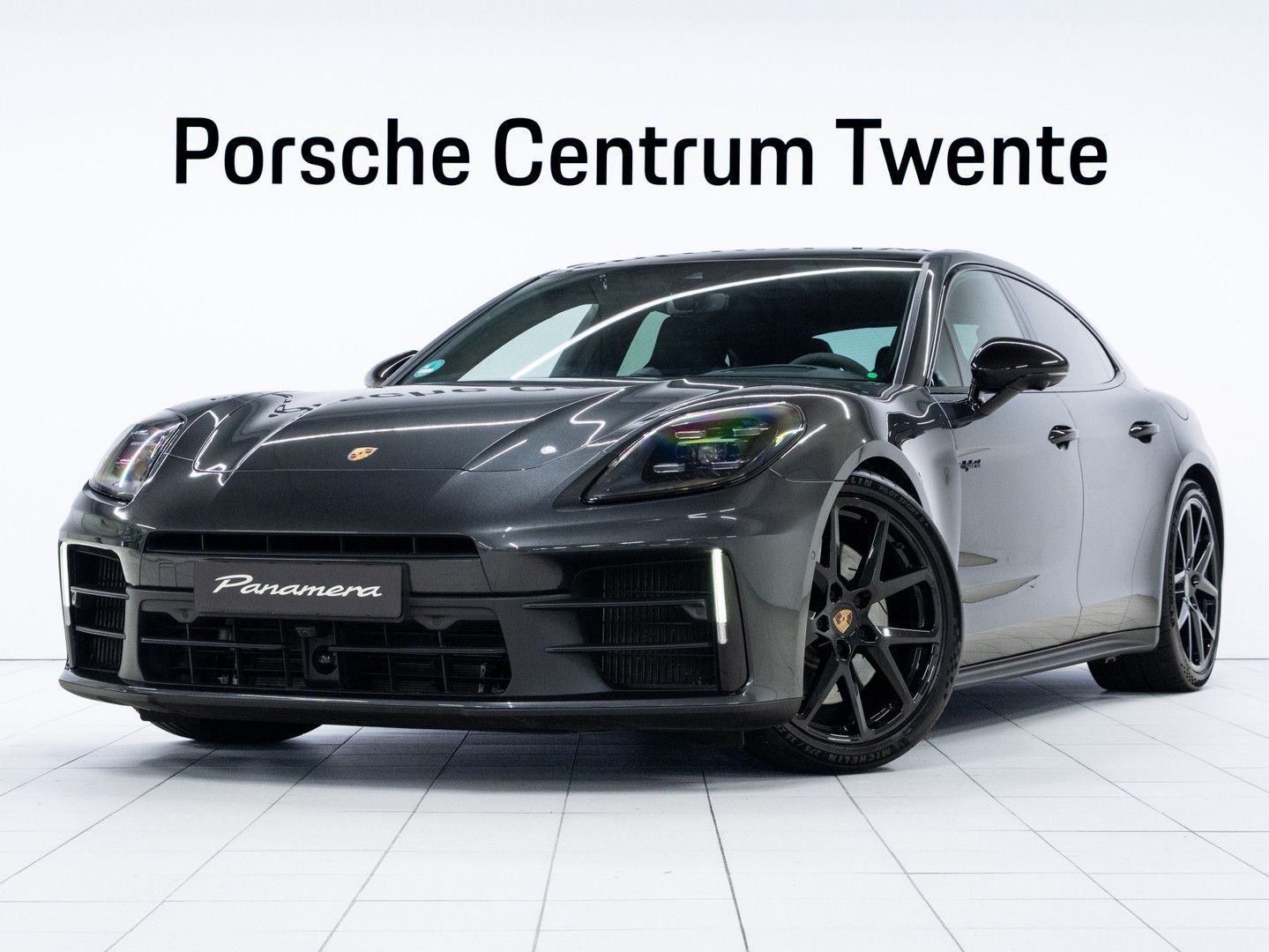 Porsche Panamera 4 E-Hybrid