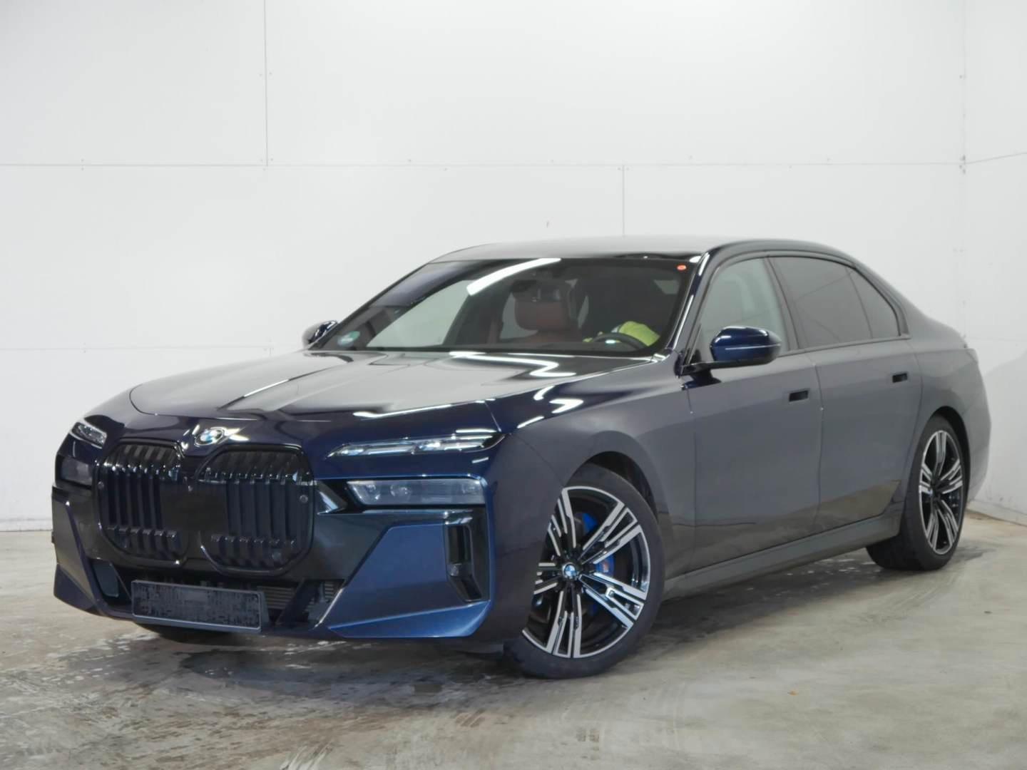 BMW 740 d xDrive M Sport DVD*B&W*LedBraun*NP159