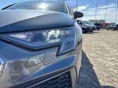 Fahrzeugabbildung Audi A3 35TFSI S line S-tronic VIRTUAL LED NAVI 1.HD