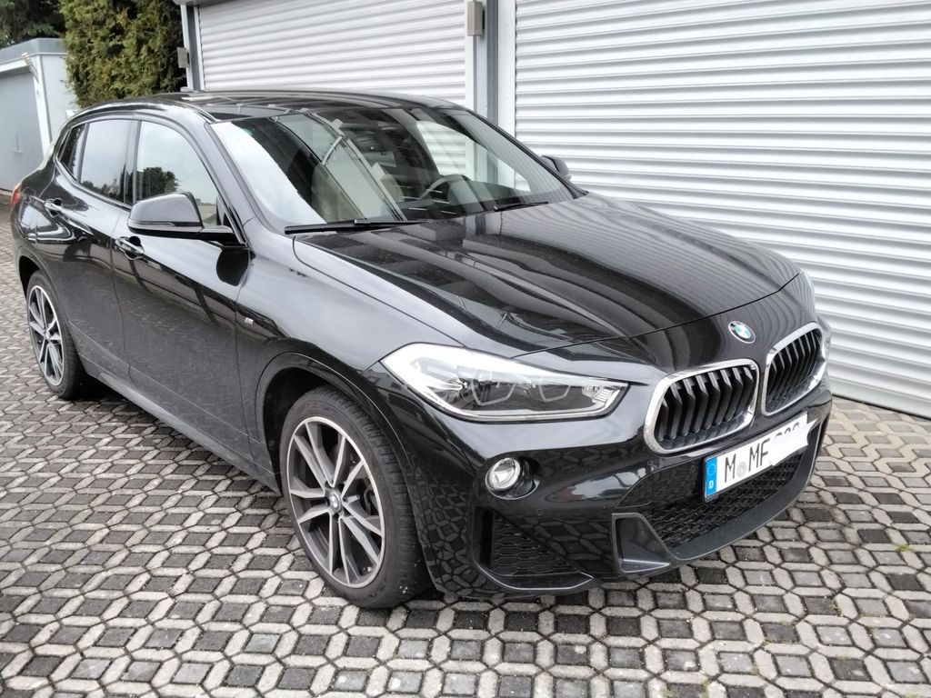 Image of BMW X2