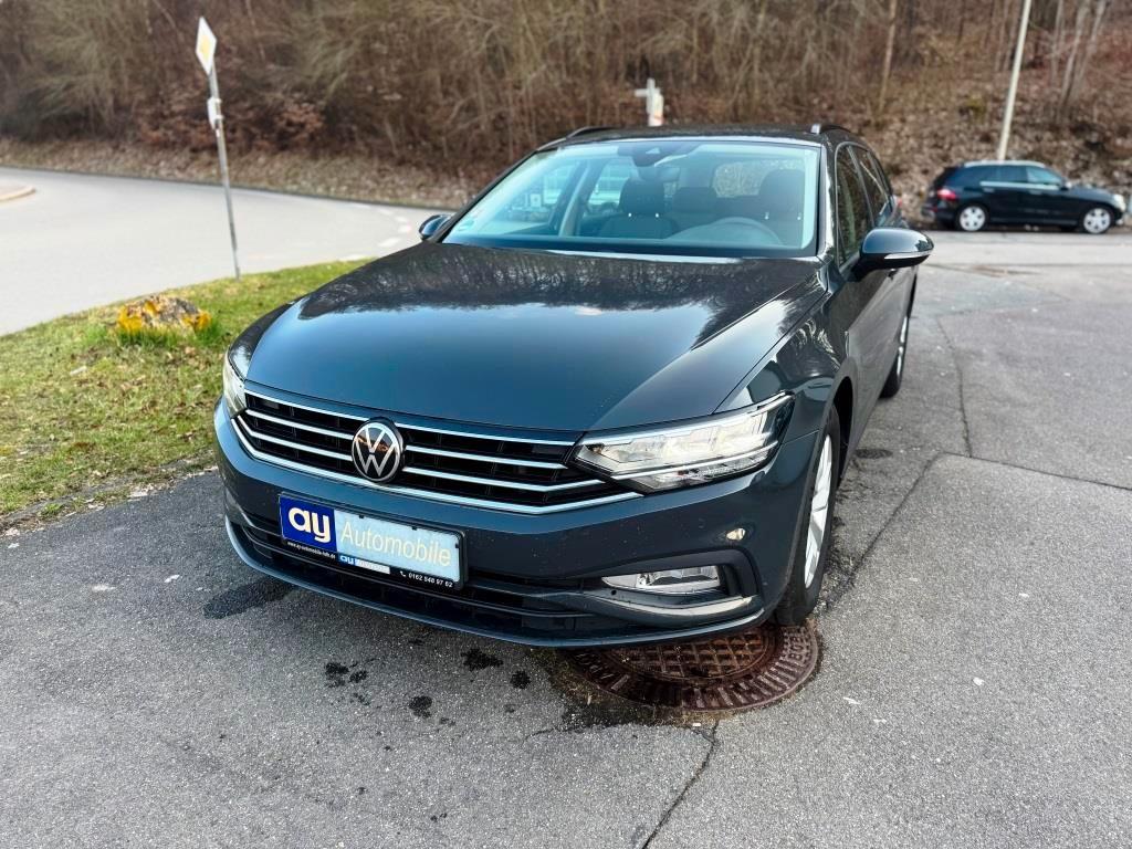 Volkswagen Passat Variant *NAVI*LED*DSG*RFK*SHZ*