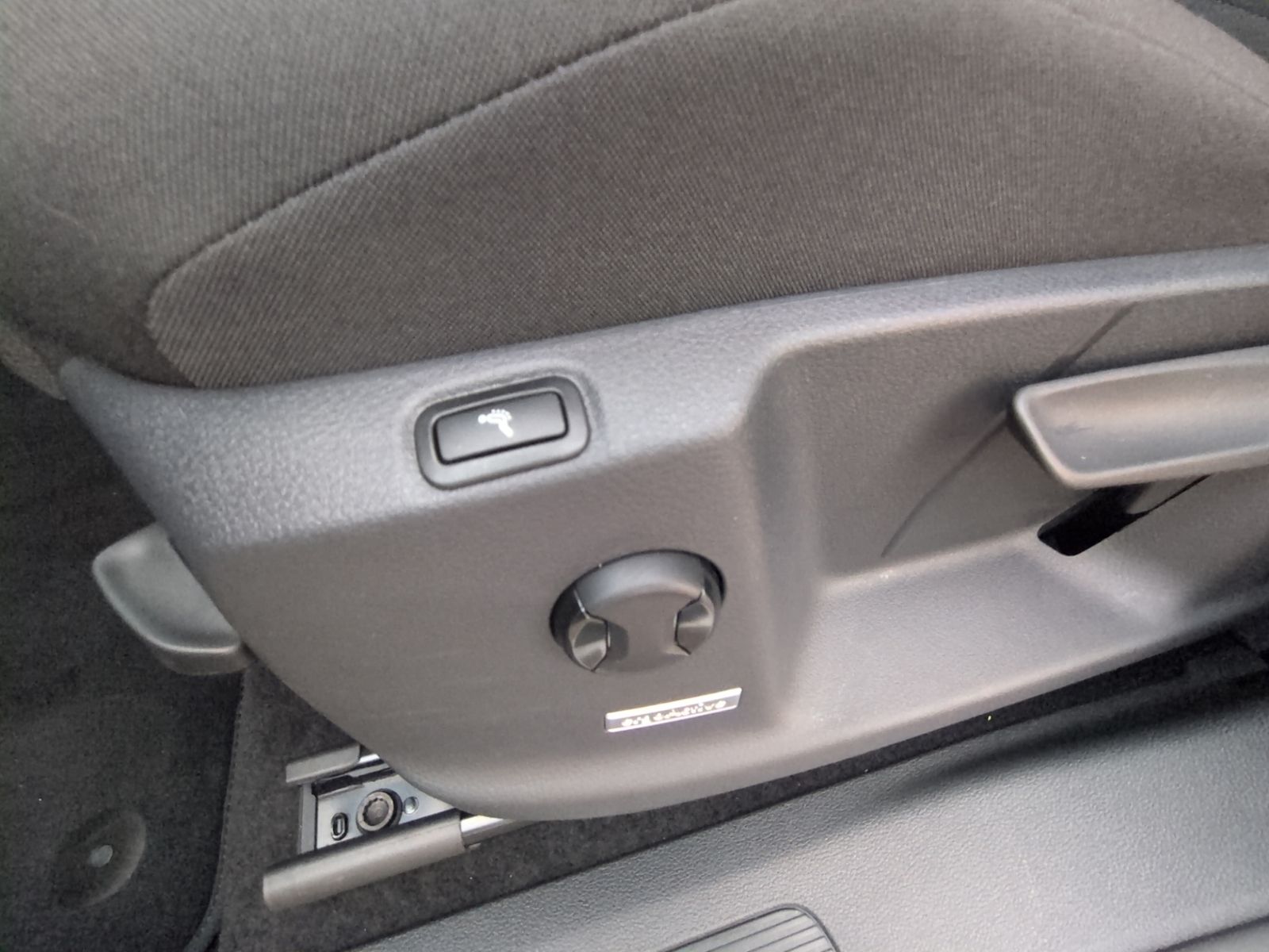 Touran Highline 1.5 TSI DSG STHZ+KINDERSITZ+AHK+