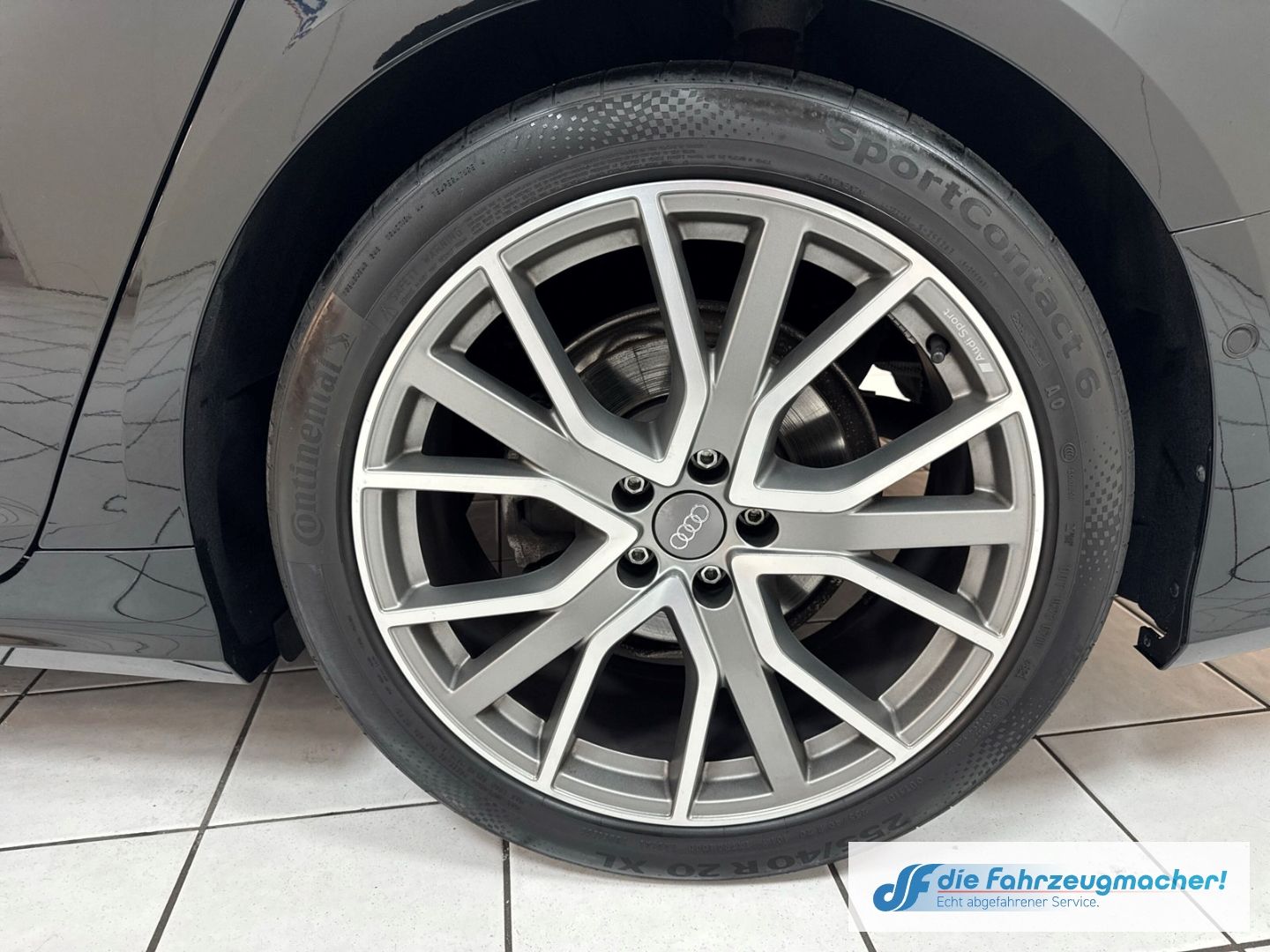 Fahrzeugabbildung Audi A6 Avant 40 TDI quattro sport S-line Sportpaket